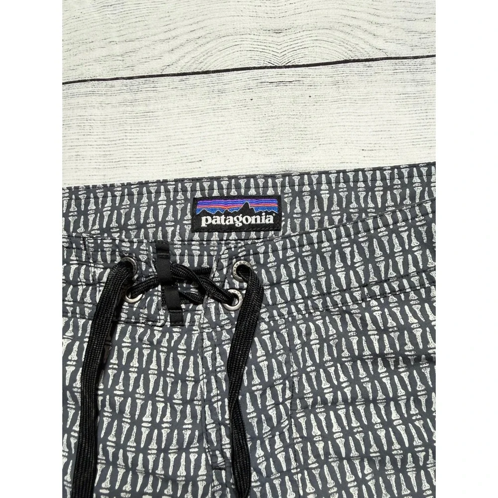 Patagonia Mens Geometric Swim Trunks 10'' Summer Vacation Resortwear Gorpcore‎